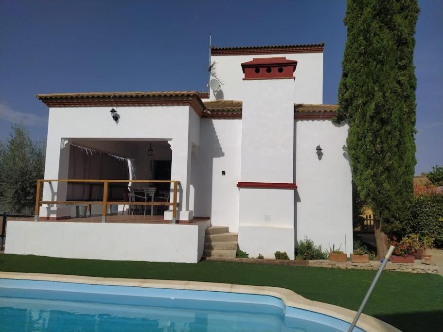 Agradable Casa Con Piscina En La Serrania. Arriate Eksteriør bilde